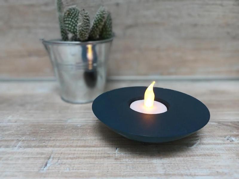 Minimalist Design Tealight Holder   