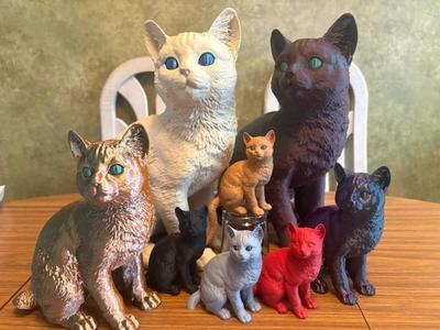 Detailed lifesize cat statue [AMS eyes]