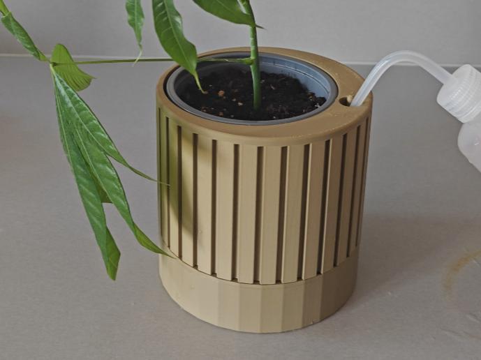 Self-Watering Plant Pot Holder