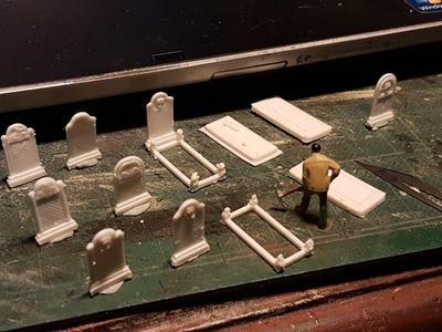 OO/HO Grave Stones and Memorials