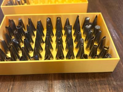 Piping bag tip organizing tray.  cake decorating 