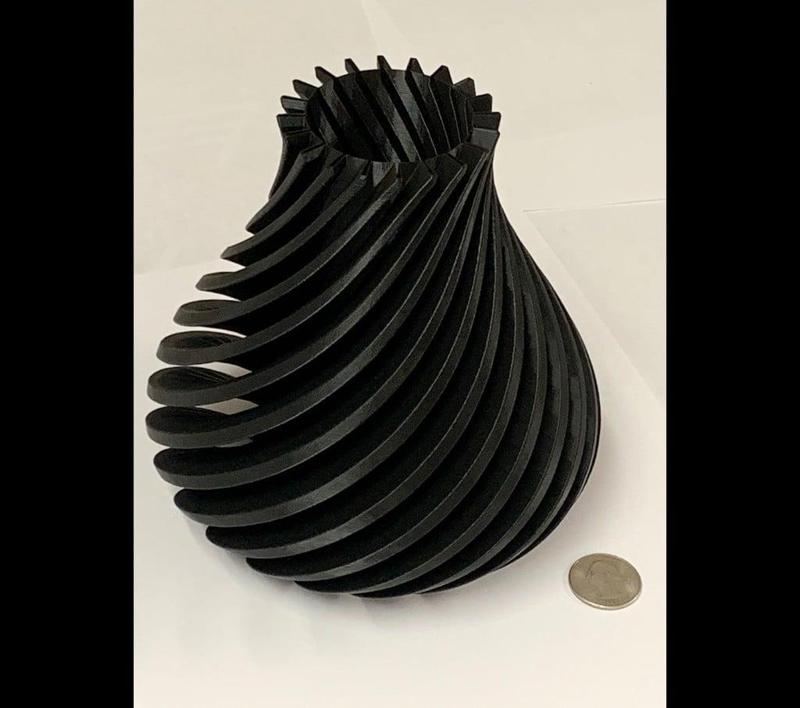 Spiral Vase Desk Pen Holder, flower holder container pot 