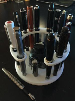 Aaron's Horse-shoe Pen&Ink Stand