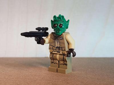 DH-17 blaster