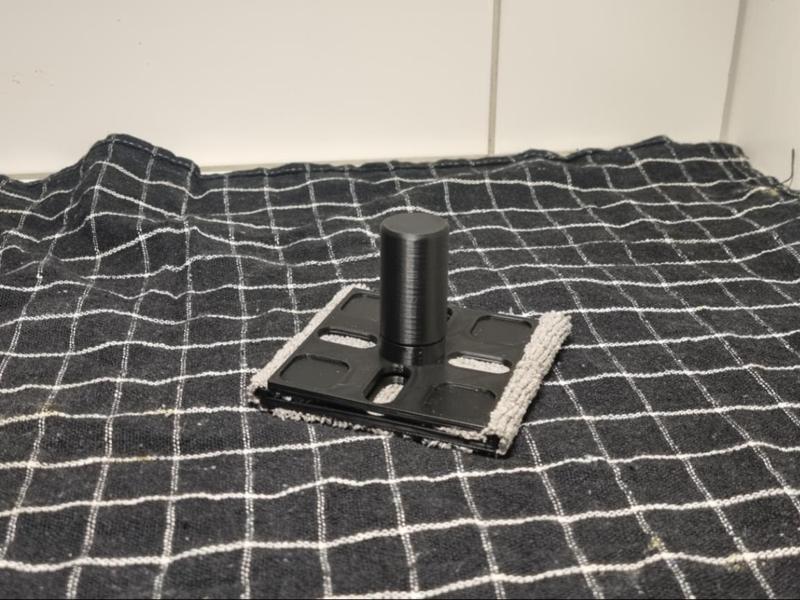 Bed Cleaner - Microfiber Cloth Holder