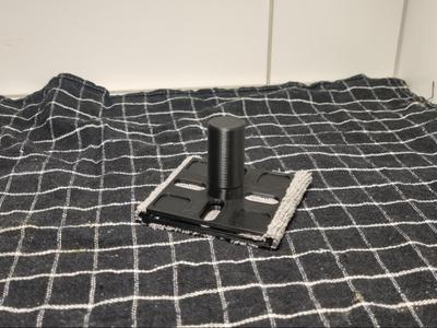 Bed Cleaner - Microfiber Cloth Holder