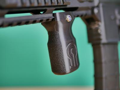 Customisable Picatinny Stubby Foregrip