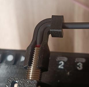 MMU3 FINDA stress relief cable lock