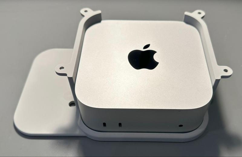 Under-desk Mount w/Shelf for M4 Mac mini 