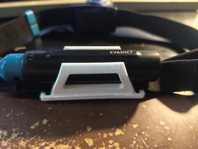 Decathlon Evadict Ontrail 900 Headlamp battery holder replacement
