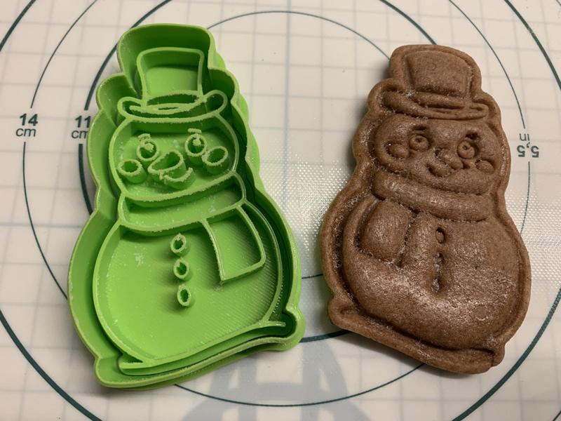 Snowman cookie cutter