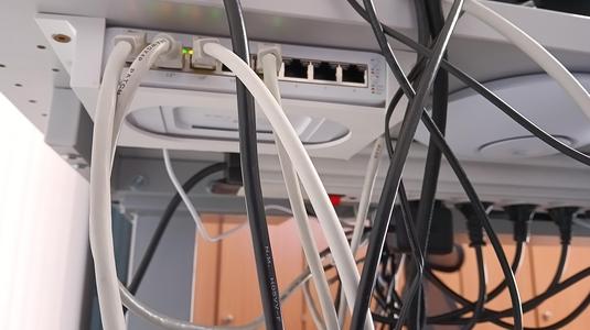 UniFi USW-LITE-8-PoE Mount