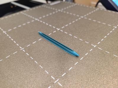 Susan Bates finishing needle (size 0)