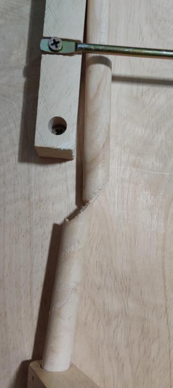 TV tray dowel coupler