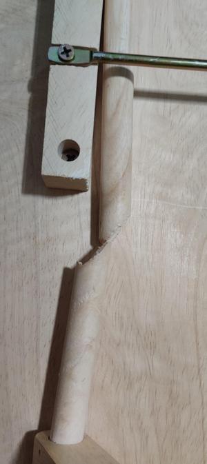 TV tray dowel coupler