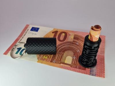 Keychain Maze Vault - Travel Maze & Banknote Safe