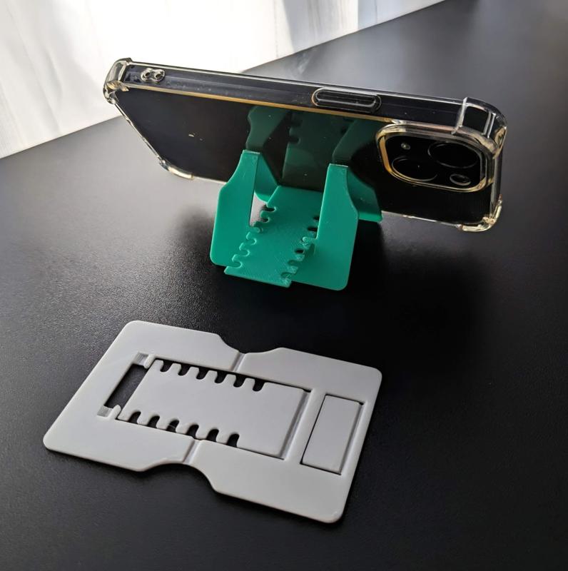 Ultra-thin card phone stand. Only 5g of filament!