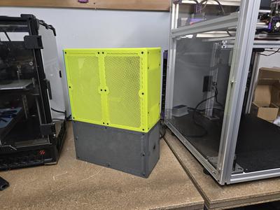 PC Case - Compact Fullsize ATX