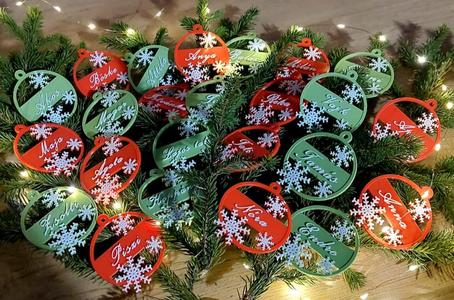 Snowflake name tag