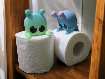 Alien Toilet Paper Buddy