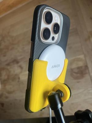 Anker 313 Wireless Charger Magic Arm Mount / Charging Dock