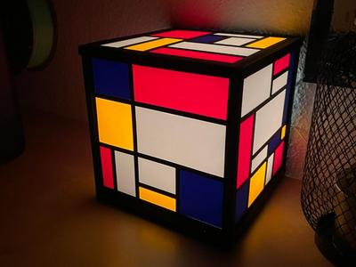 Mondrian Cube Lamp for LED Lamp 001