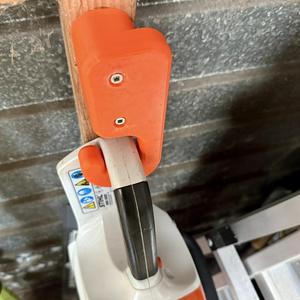 Chainsaw Hook (no supports)