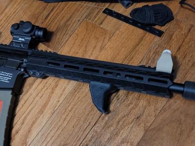 11" M-Lok Handguard for AR15 M4 with barrel nut