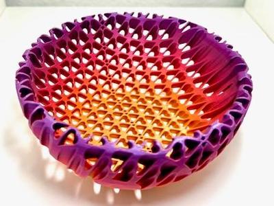 Bowl with diagonally perforated hearts
