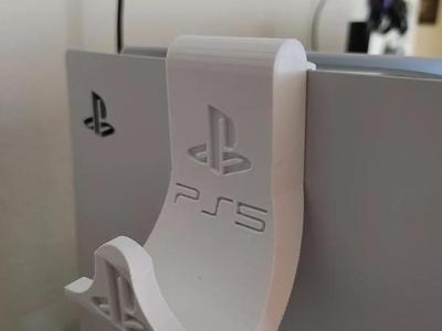 Snap-fit PS5 controller mount