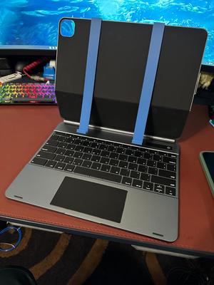 iPad 12.9 holder for Doqo Keyboard