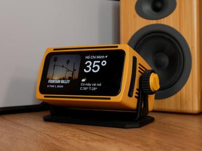 iPhone Lumon Cyberdock