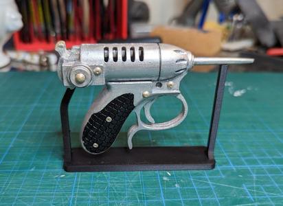 Display Stand for The Noisy Cricket (Men in Black) 