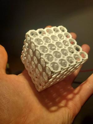 Truncated Cube Lattice Structure