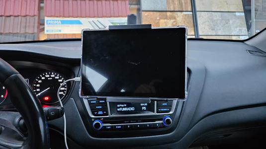 Tablet telephone car holder