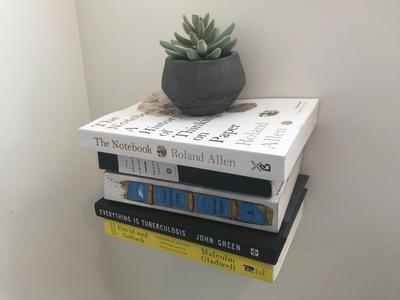 Invisible bookshelf