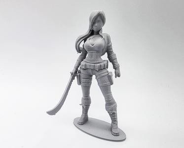 Female Tomb Invader Figurine