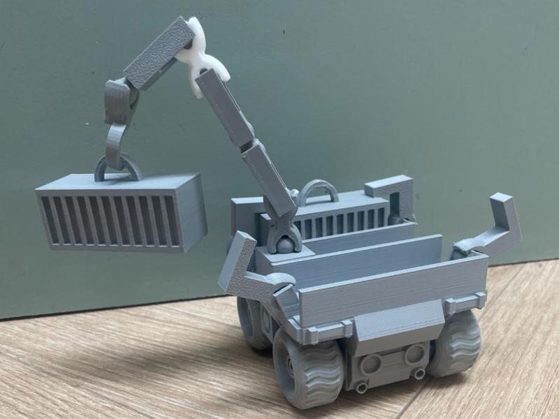 automatic cargo truck