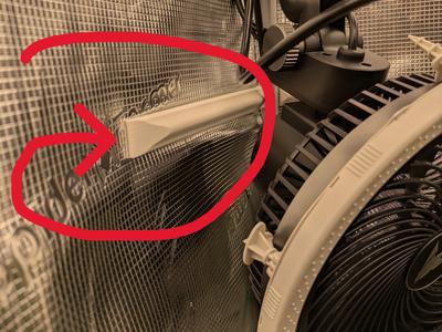 Free your Grow Fan Tent Tensioner Corner Bracket