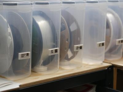 [Filament Box Label] Simple, Interchangeable and Lightweight 