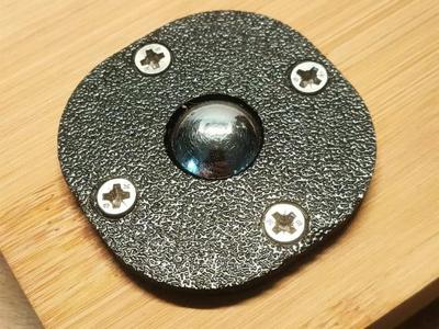 Omnidirectional ball bearing wheel