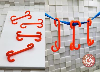 ⭛ Multidirectional Hanging Hooks ⭚