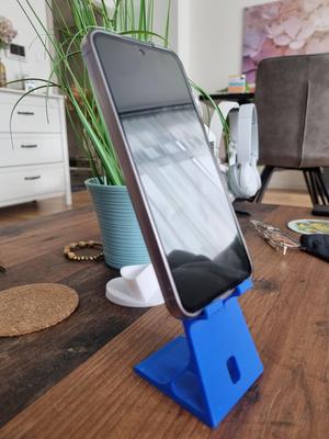 Phone Holder with Charging Support