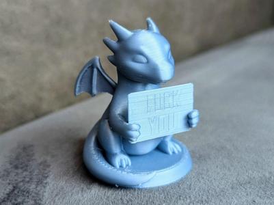 Mini Dragon / Dragon - cheeky with shield (dnd)
