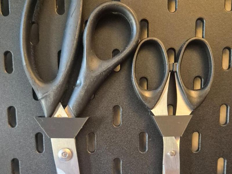 IKEA Skadis scissor holder in 2 sizes