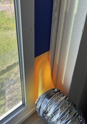 Window adapter for 4in flex duct