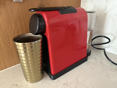 Nespresso Essenza Mini pedestal for travel mug