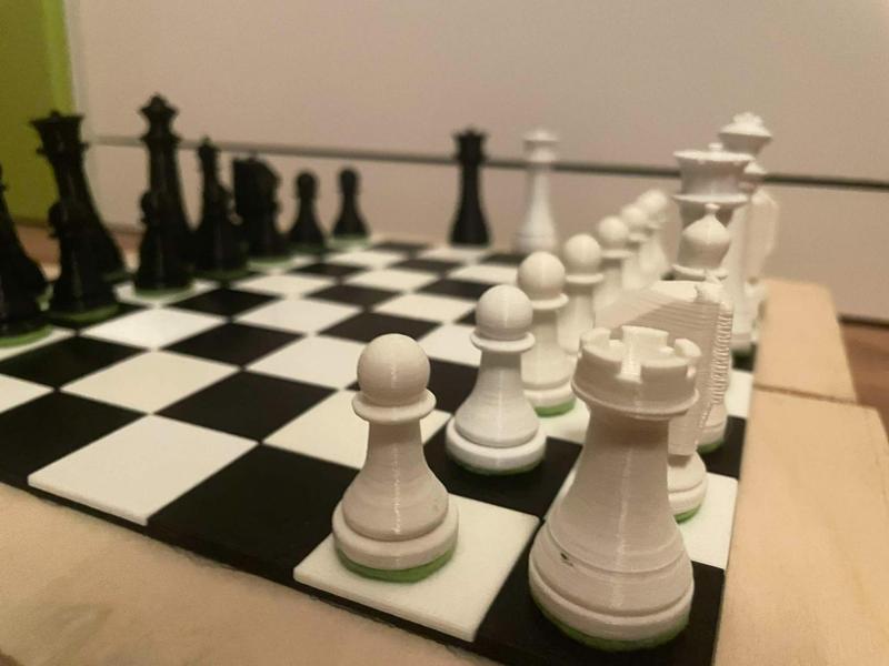 Chess set with chessboard