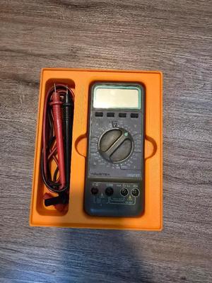 Gridfinity Wavetek multimeter model DM27XT   