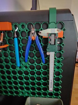 Caliper/Deburring Tool Holder for Multiboard